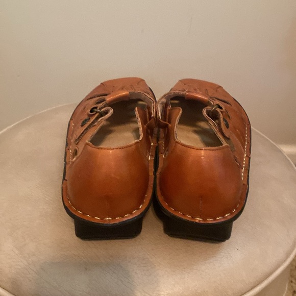 Women’s Brown Leather Loafers Algeria by PGLite - Picture 4 of 6
